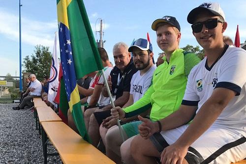 A delegação foi formada pelos atletas Leonardo Gomes Lustoza, Bernado Geraldes Milléo e José Ari Dal Pozzo Filho / Foto: Divulgação